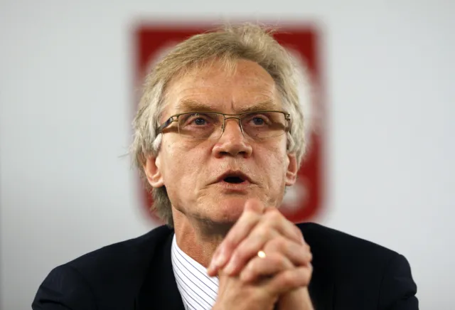 Wiceszef podkomisji smoleńskiej: Drzwi tupolewa wyrwała fala uderzeniowa