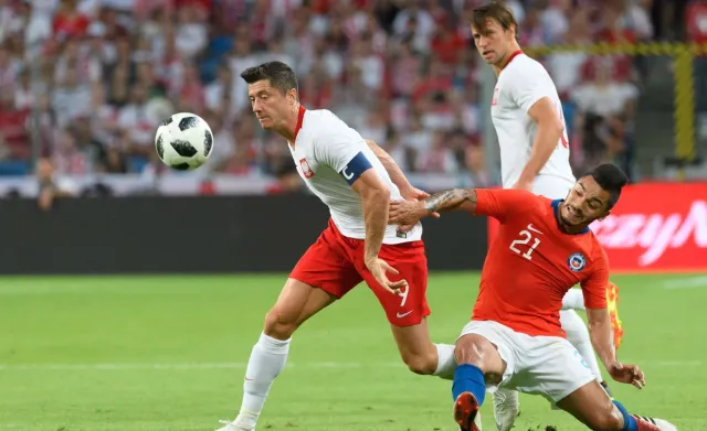 Mundial 2018: Nawet przegrywając, nasi piłkarze przyciągają miliony