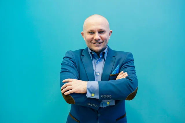 Łoza: W Polsce obowiązuje model leminga pędzącego do przepaści [WYWIAD RIGAMONTI]
