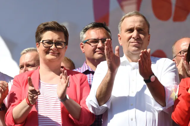 Czy Petru dołączy do Platformy? Schetyna twierdzi, że były lider N ma "otwarte drzwi" w PO
