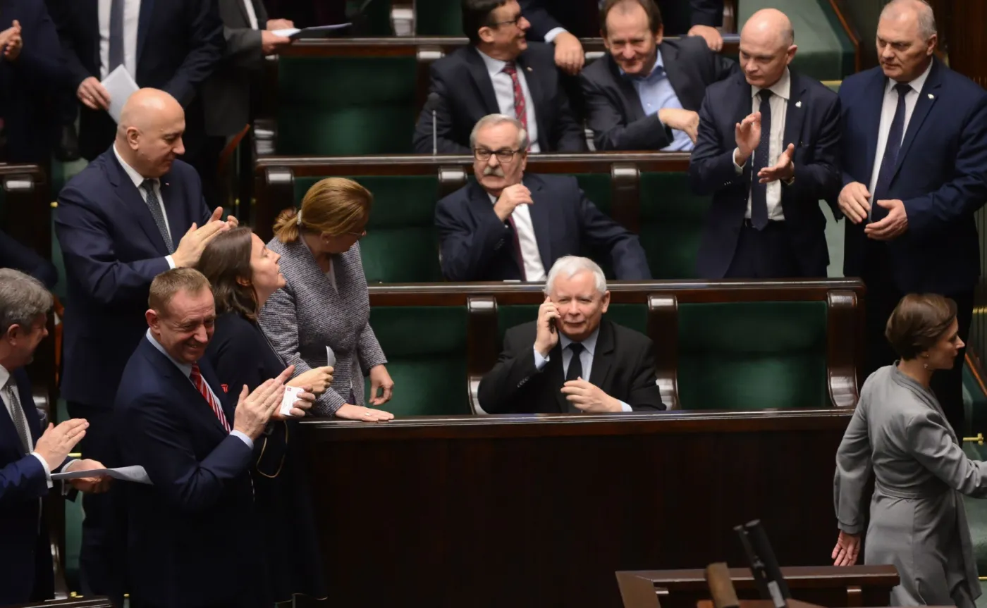 PO domaga się, by komisja weryfikacyjna przesłuchała Kaczyńskiego