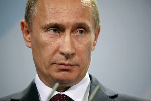 Władimir Putin liczy się tylko z Angelą Merkel