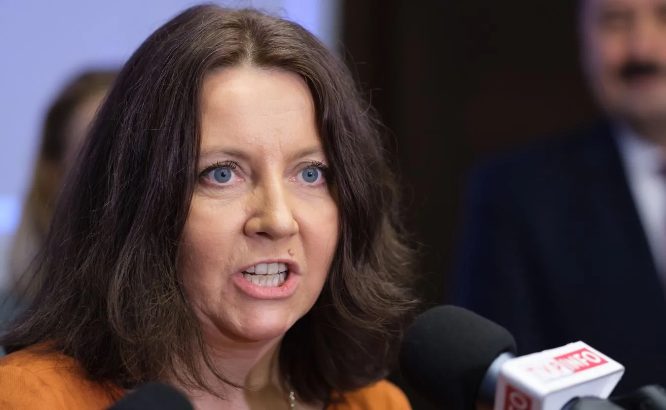 Posłowie KO złożyli wniosek do komisji etyki o ukaranie Joanny Lichockiej