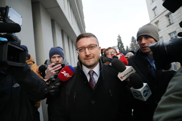 Sprawa, której miał przewodniczyć Juszczyszyn, odwołana. Rozchorował się inny sędzia