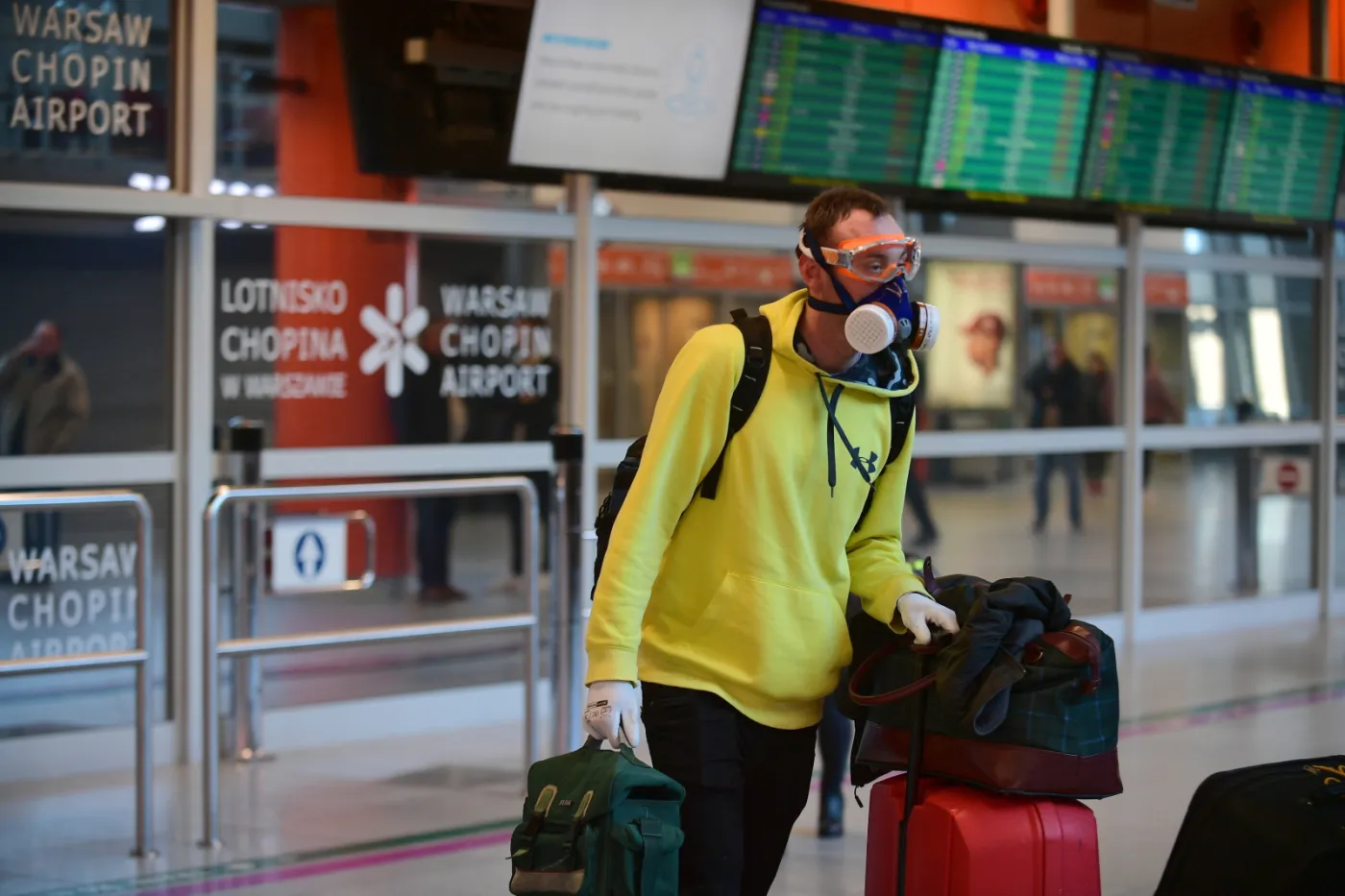 Akcja repatriacja. LOT już lata i sprowadza Polaków do kraju