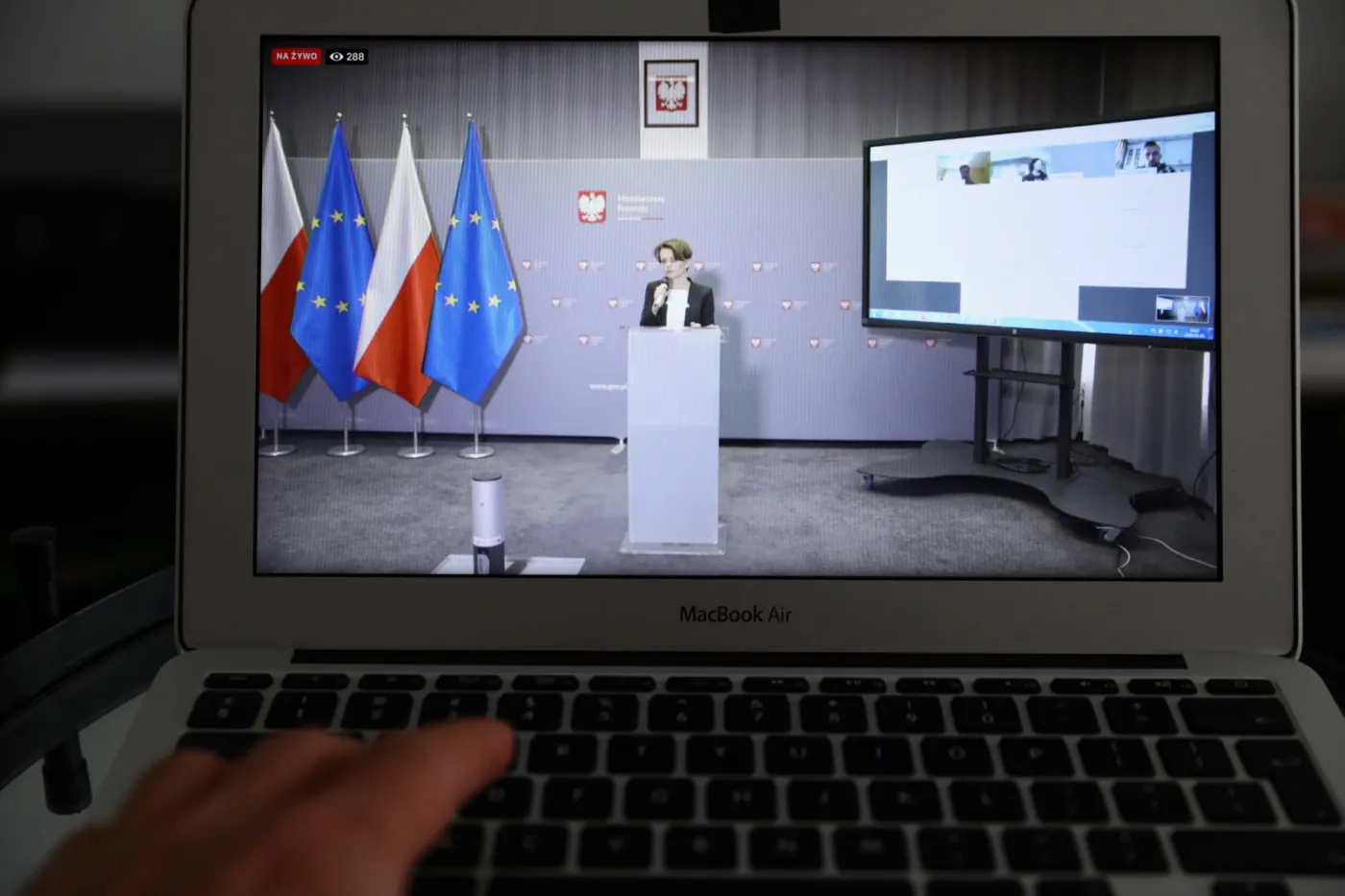 Gowin marszałkiem Sejmu? Emilewicz dementuje: Nigdzie się nie wybiera