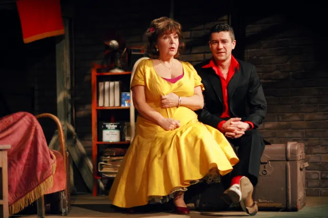 „Namiętna kobieta” Kay Mellor w reżyserii Macieja Englerta [TEATR ONLINE]