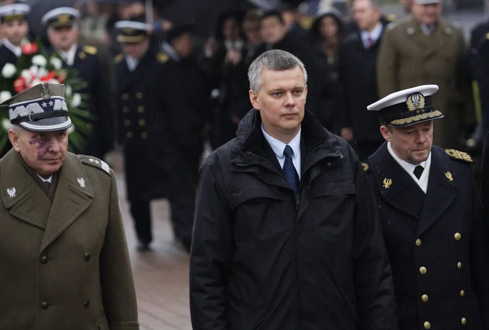 Siemoniak na spotkaniu z emerytami mundurowymi: Odwrócimy krzywdzącą ustawę