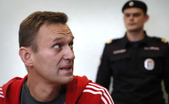 Aleksiej Nawalny na oddziale reanimacji. Rosyjski opozycjonista doznał zatrucia toksynami