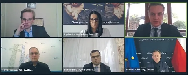 4655462-zdjecie-z-debaty-2.png