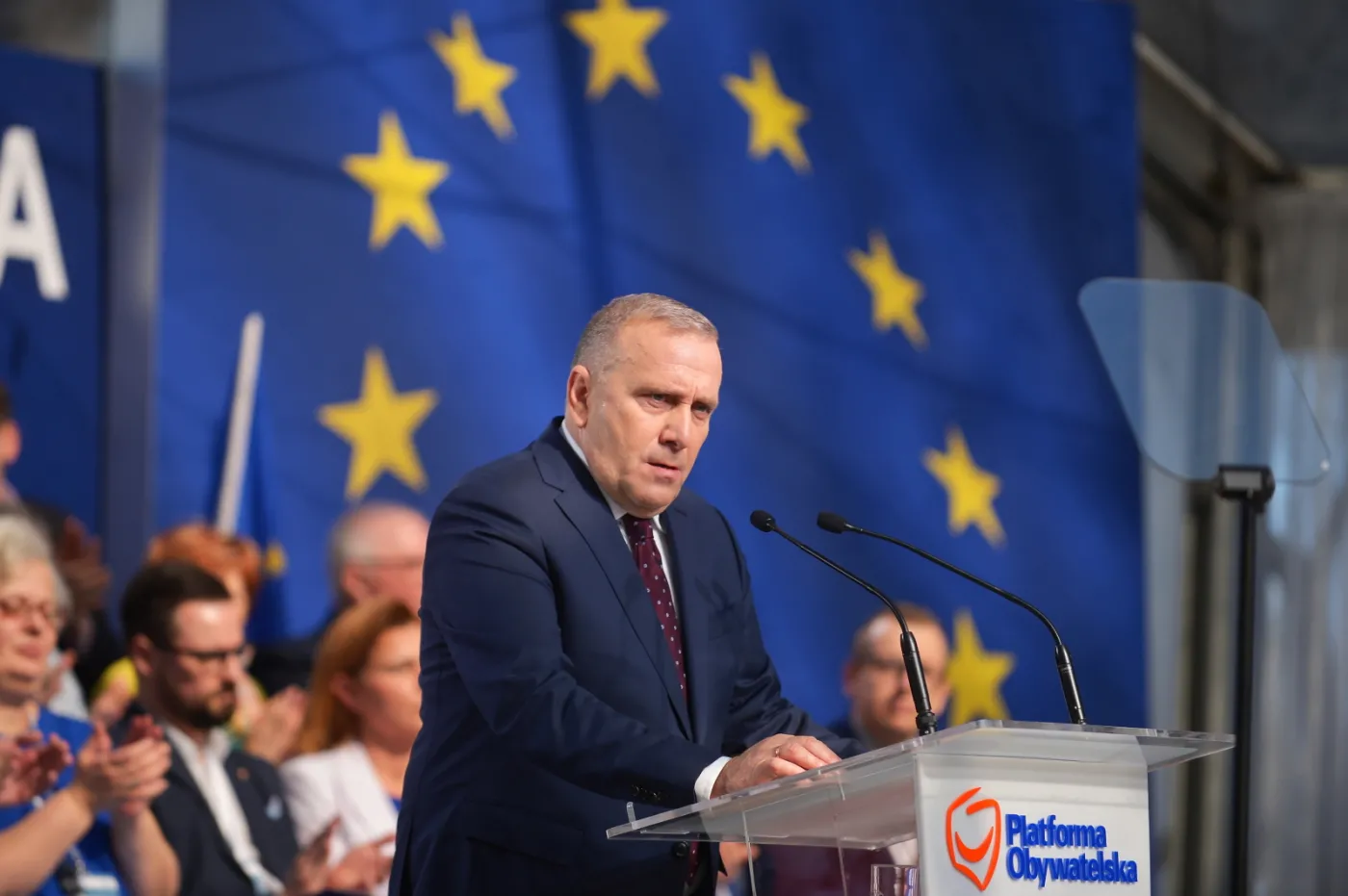 Schetyna na Radzie Krajowej PO: Gwarantuję - nic co przyznane nie będzie odebrane, znajdziemy środki na 1000 zł podwyżki dla nauczycieli