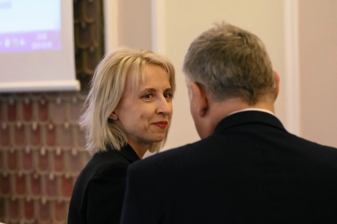 Czerwińska na wieść o "piątce Kaczyńskiego" złożyła dymisję? Kopińska: To fake news