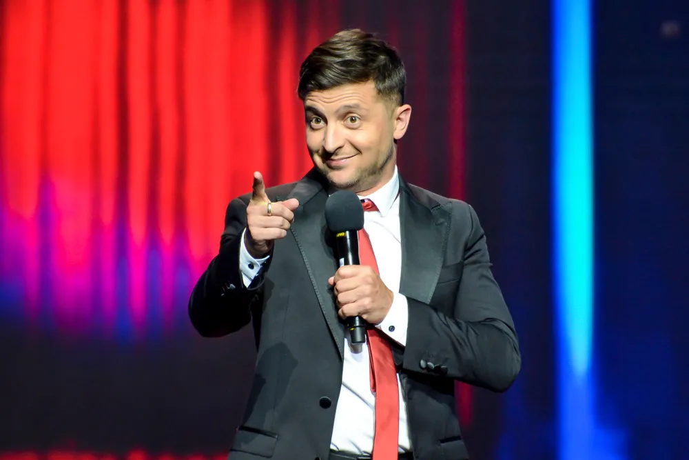 Przedterminowe wybory na Ukrainie posłużą Słudze Narodu