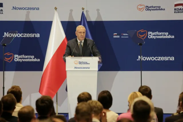 Schetyna na radzie krajowej: Postanowiliśmy utworzyć wspólny klub parlamentarny PO i Nowoczesnej