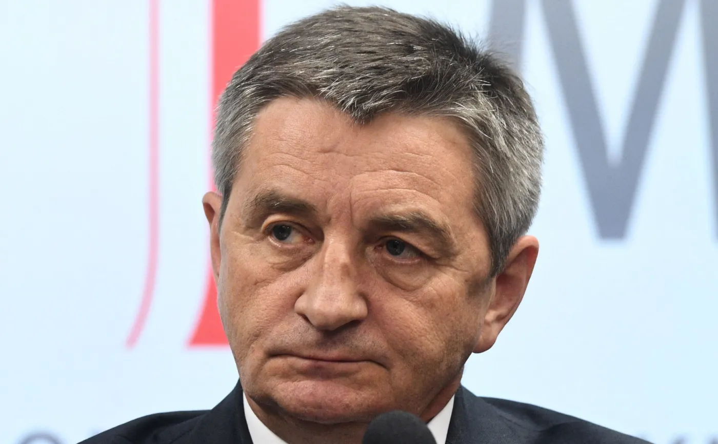 Na stronach sejmowych opublikowano informacje o lotach marszałka Sejmu flotą rządową
