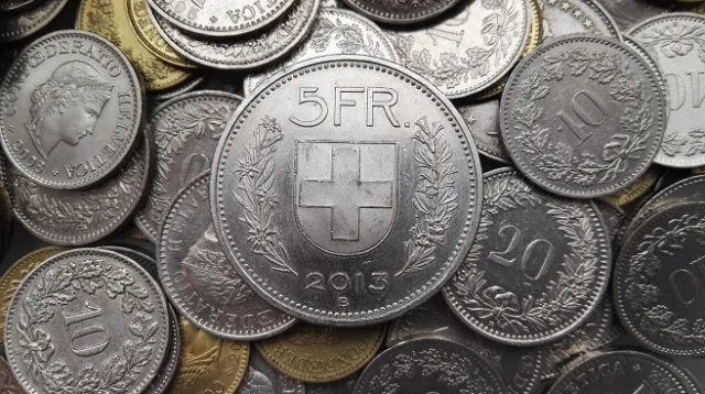 Kredyty we frankach – praktyczne porady dla zadłużonych frankowiczów