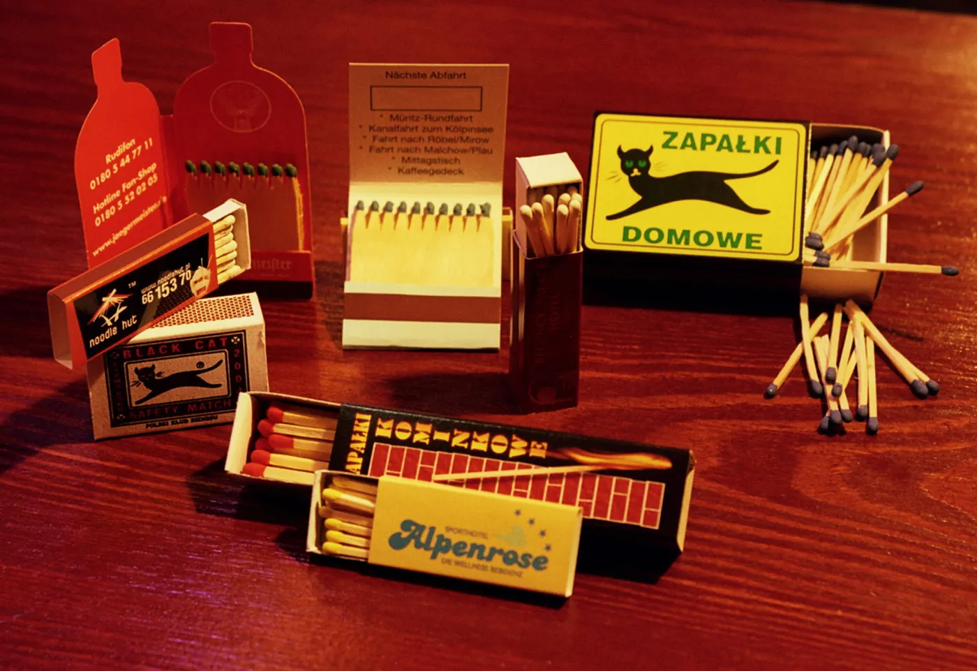 824195-pudelka-z-zapalkami.jpg