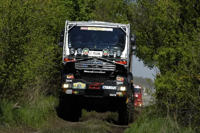 Wystartował rajdowy cykl Dakar Series
