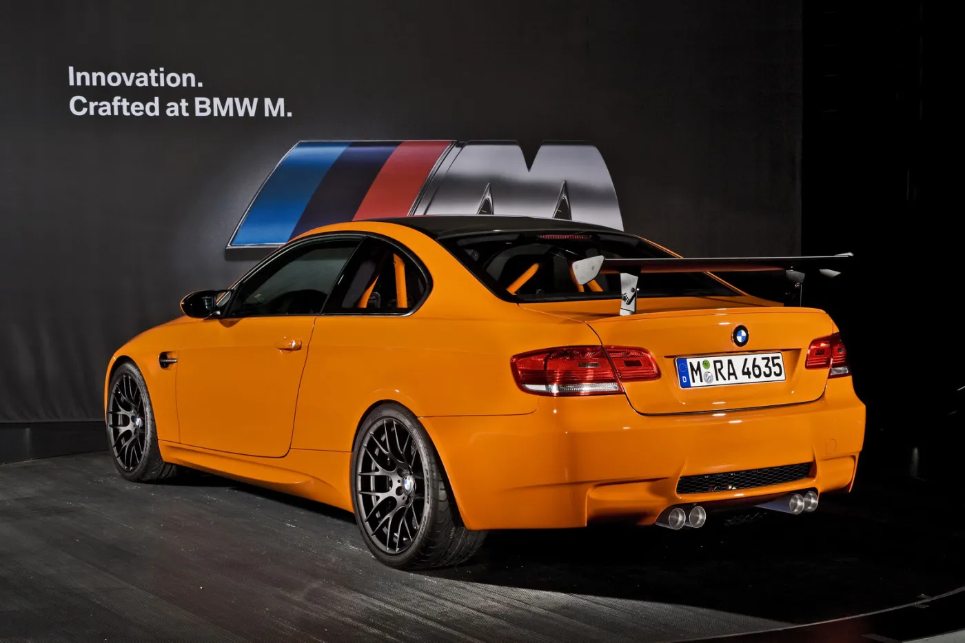 fr_bmw6_256465a_954086.jpg