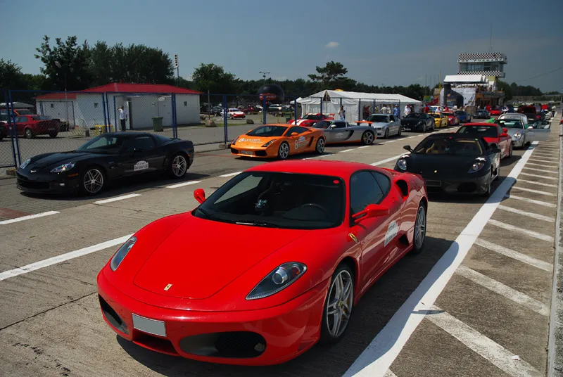 ferrari_f430_1464087.jpg