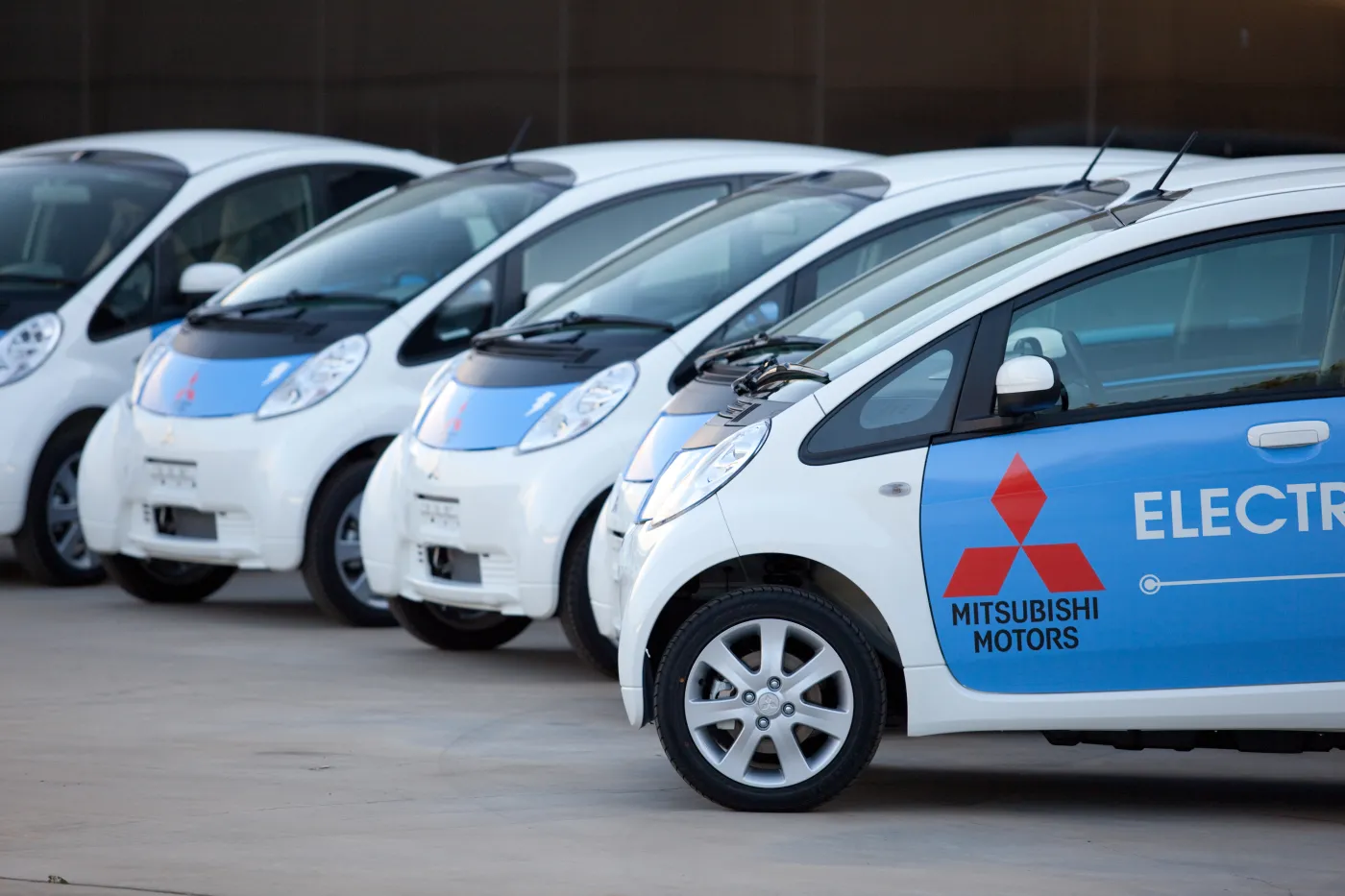 imiev_group_8_1472708.jpg