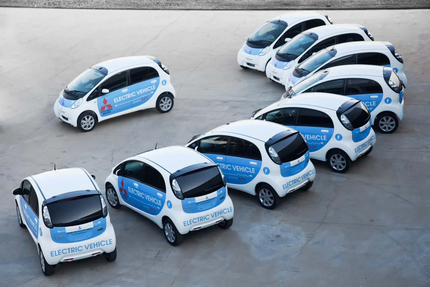 imiev_group_4_1472540.jpg