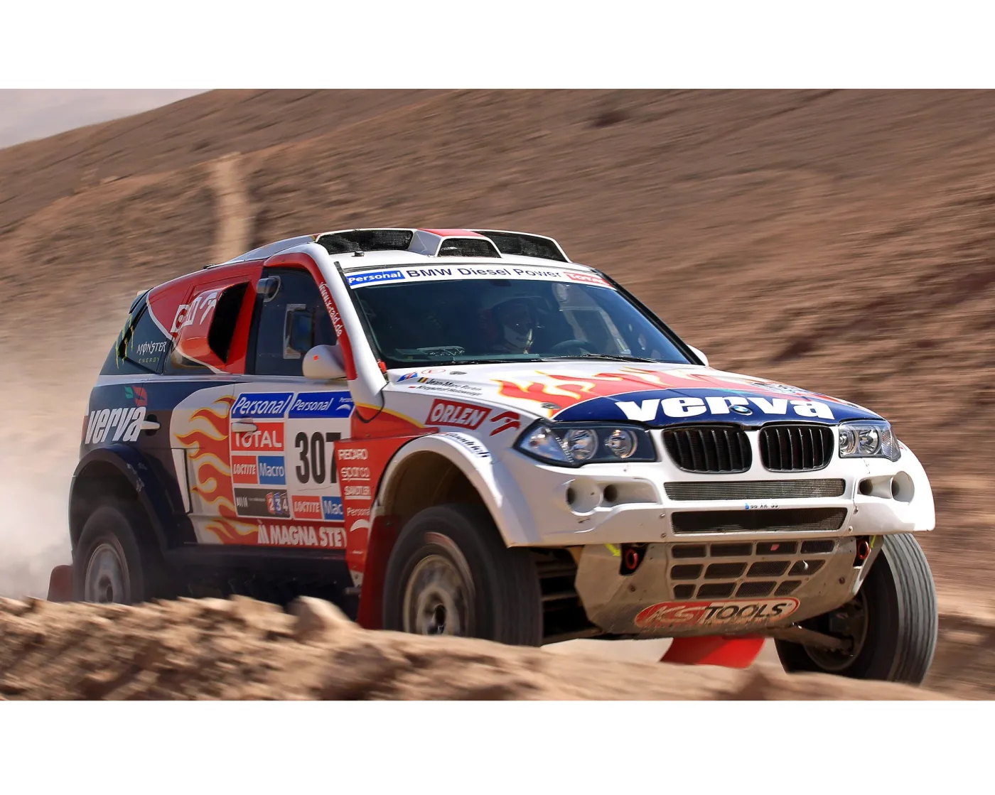 Rajd Dakar - bardzo dobra jazda Polaków