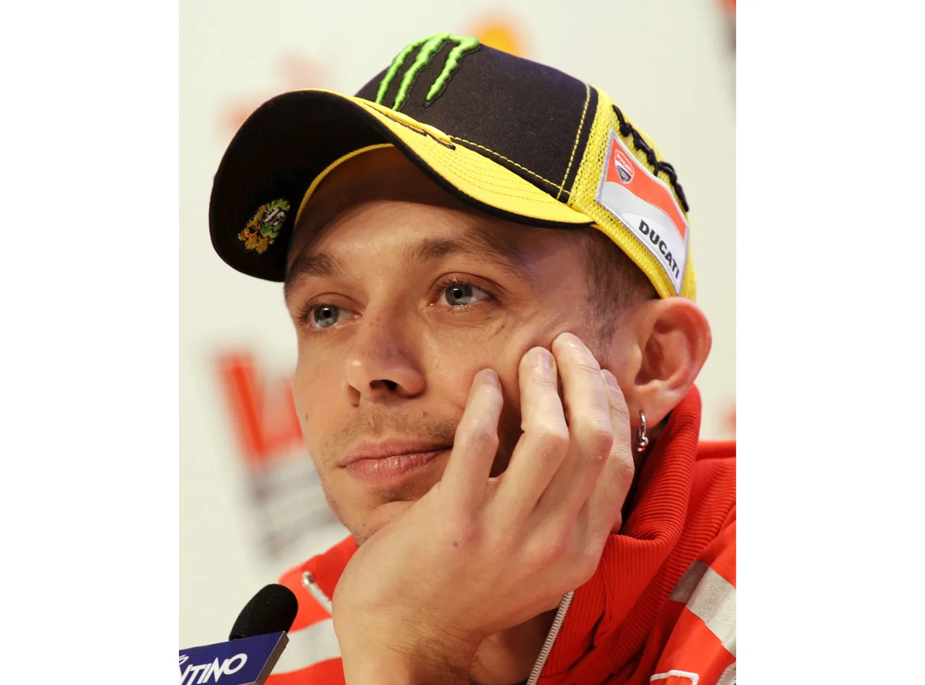 1746652-ap110111114218.jpg