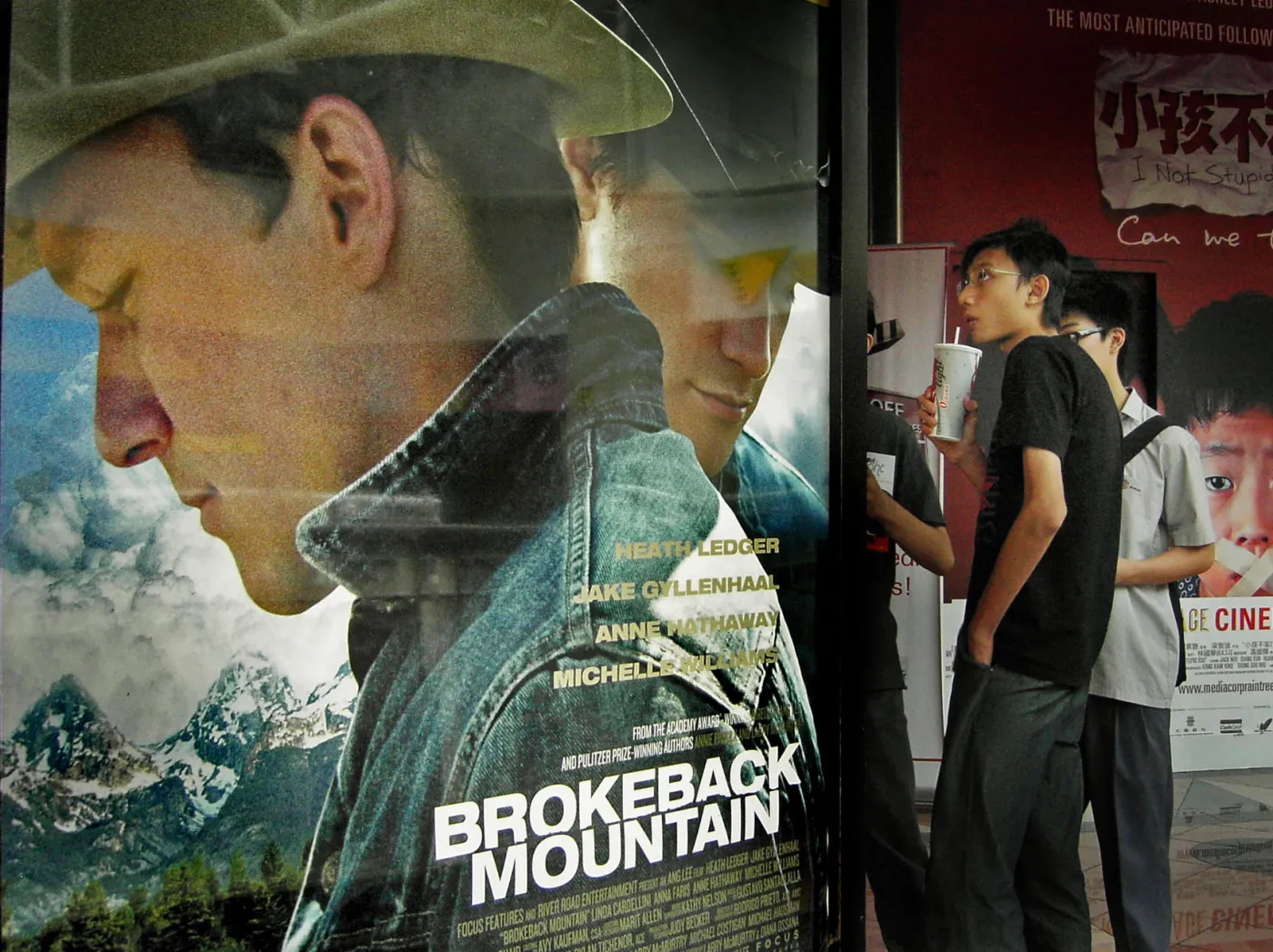 Singapur, plakat do filmu "Tajemnica Brokeback Mountain"