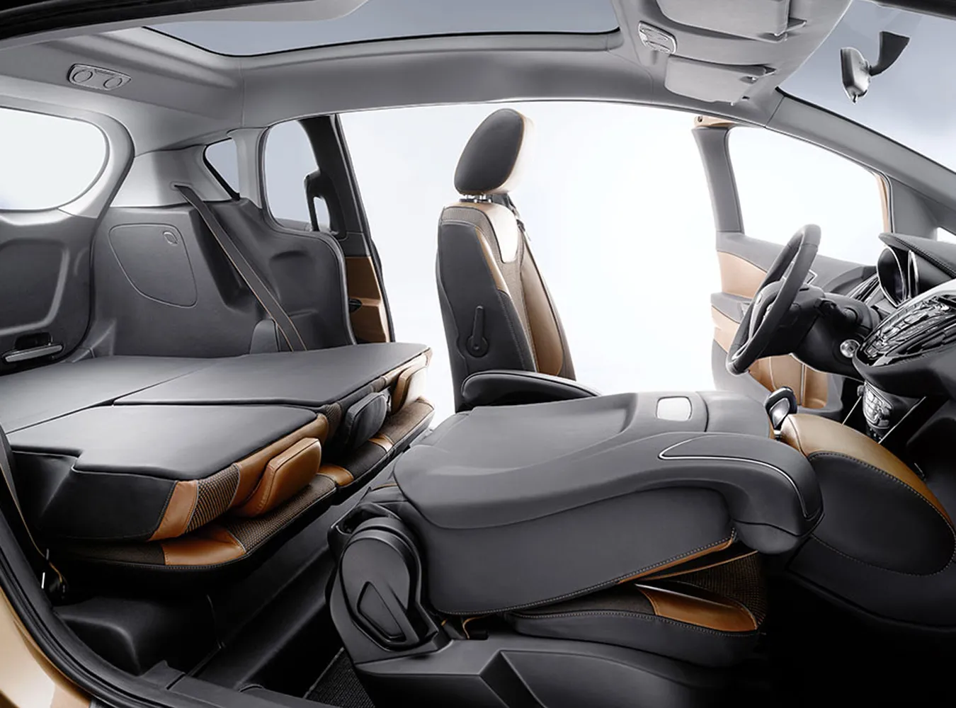 Ford B-Max prosto z Genewy