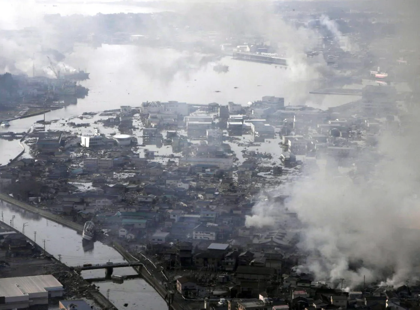 1887344-epa02629444.jpg