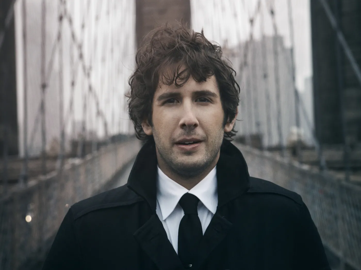 1951286-josh-groban.jpg
