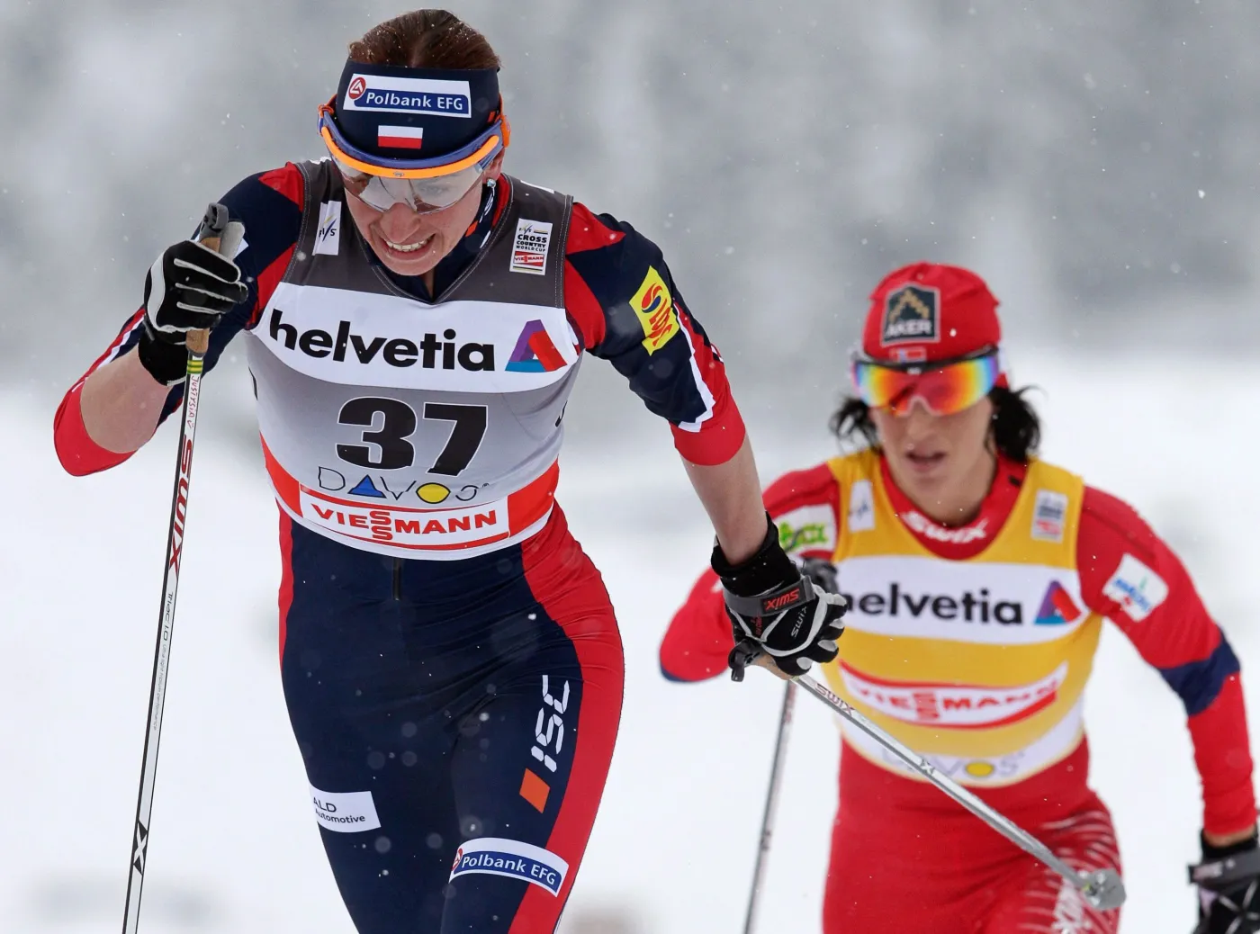 Justyna Kowalczyk ucieka Marit Bjoergen
