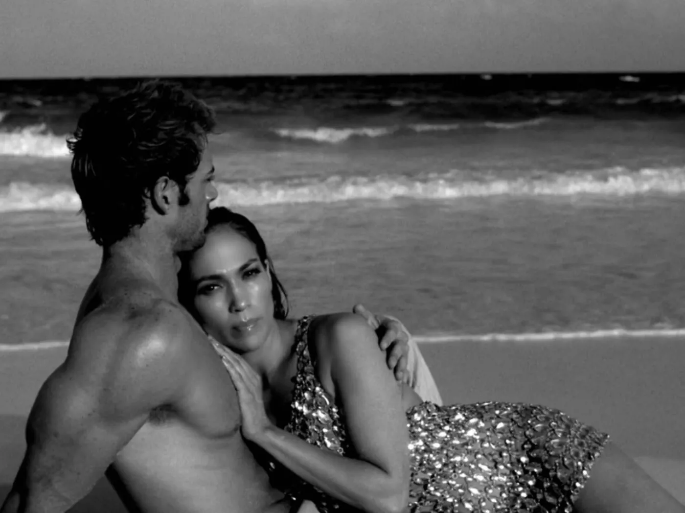 2050233-jennifer-lopez.jpg