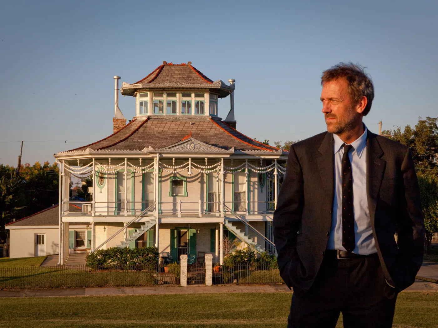 2026154-hugh-laurie.jpg