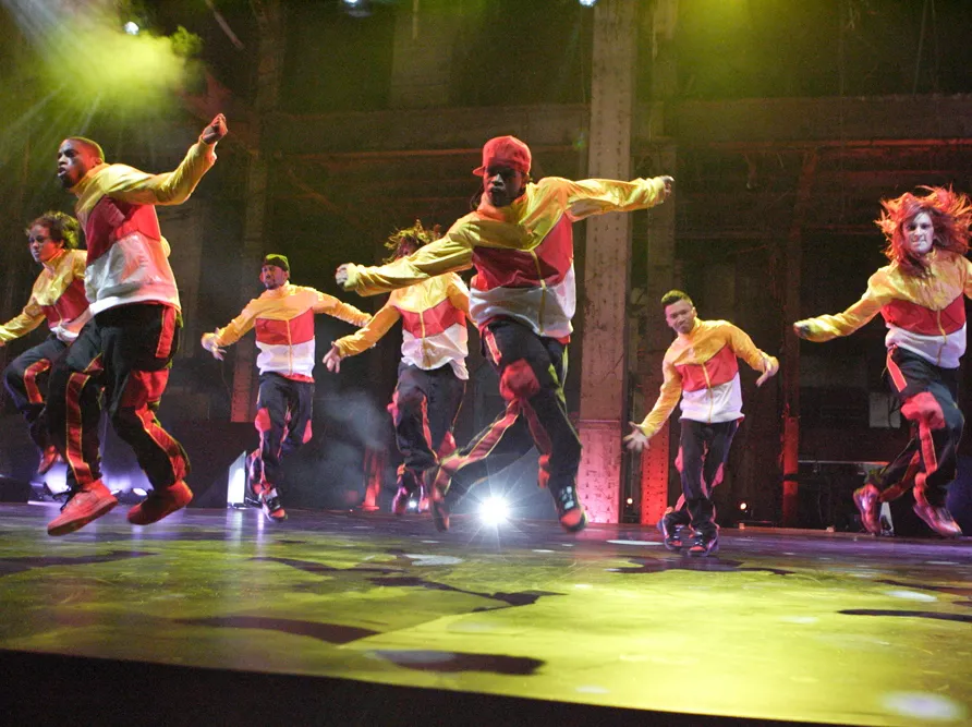 2151031-beat-the-world.jpg