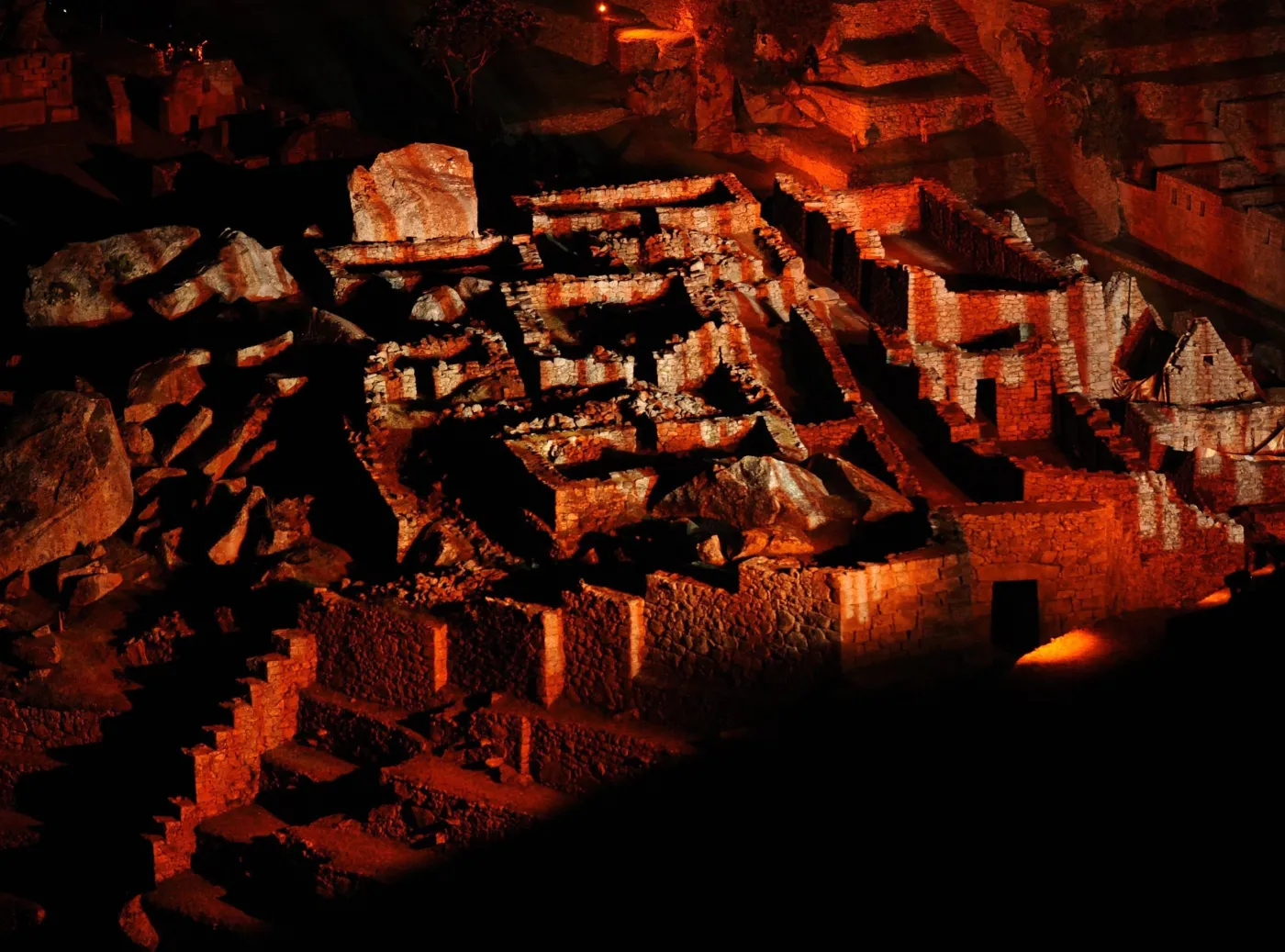 2255180-machu-picchu.jpg