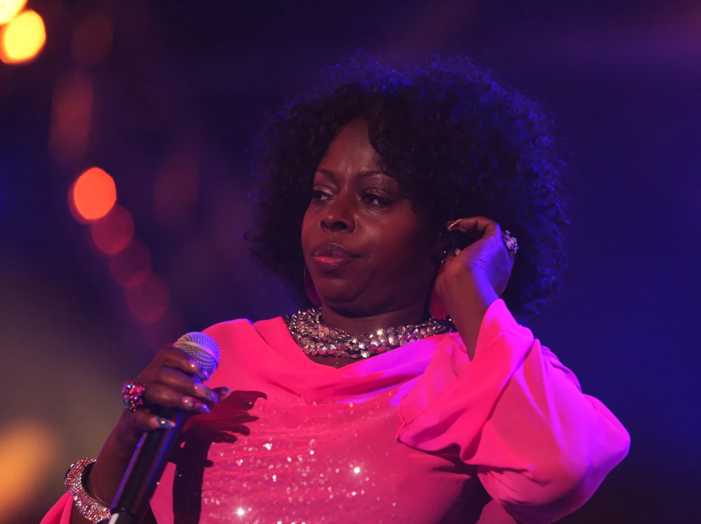 2232577-angie-stone.jpg