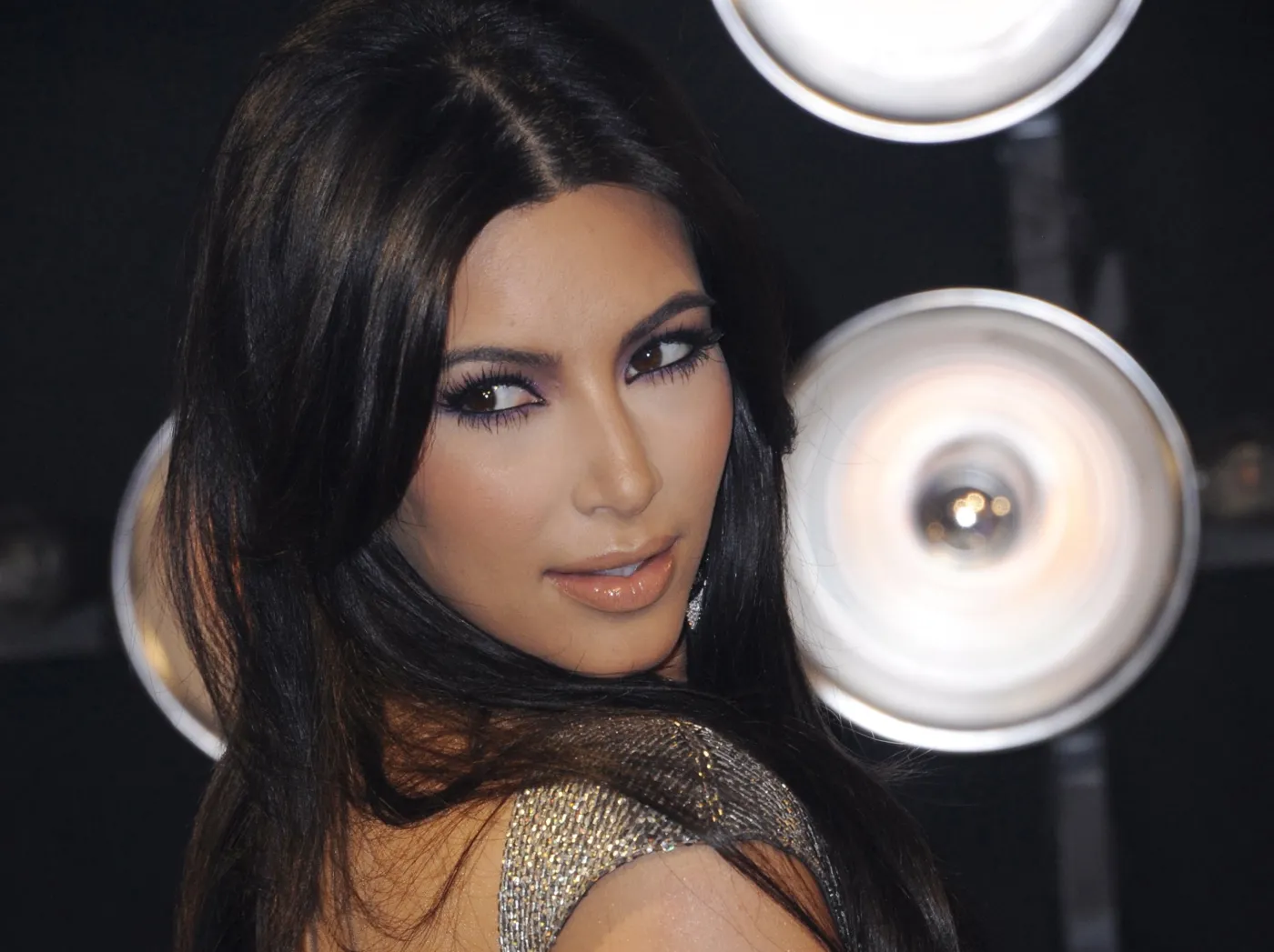 2422536-kim-kardashian.jpg