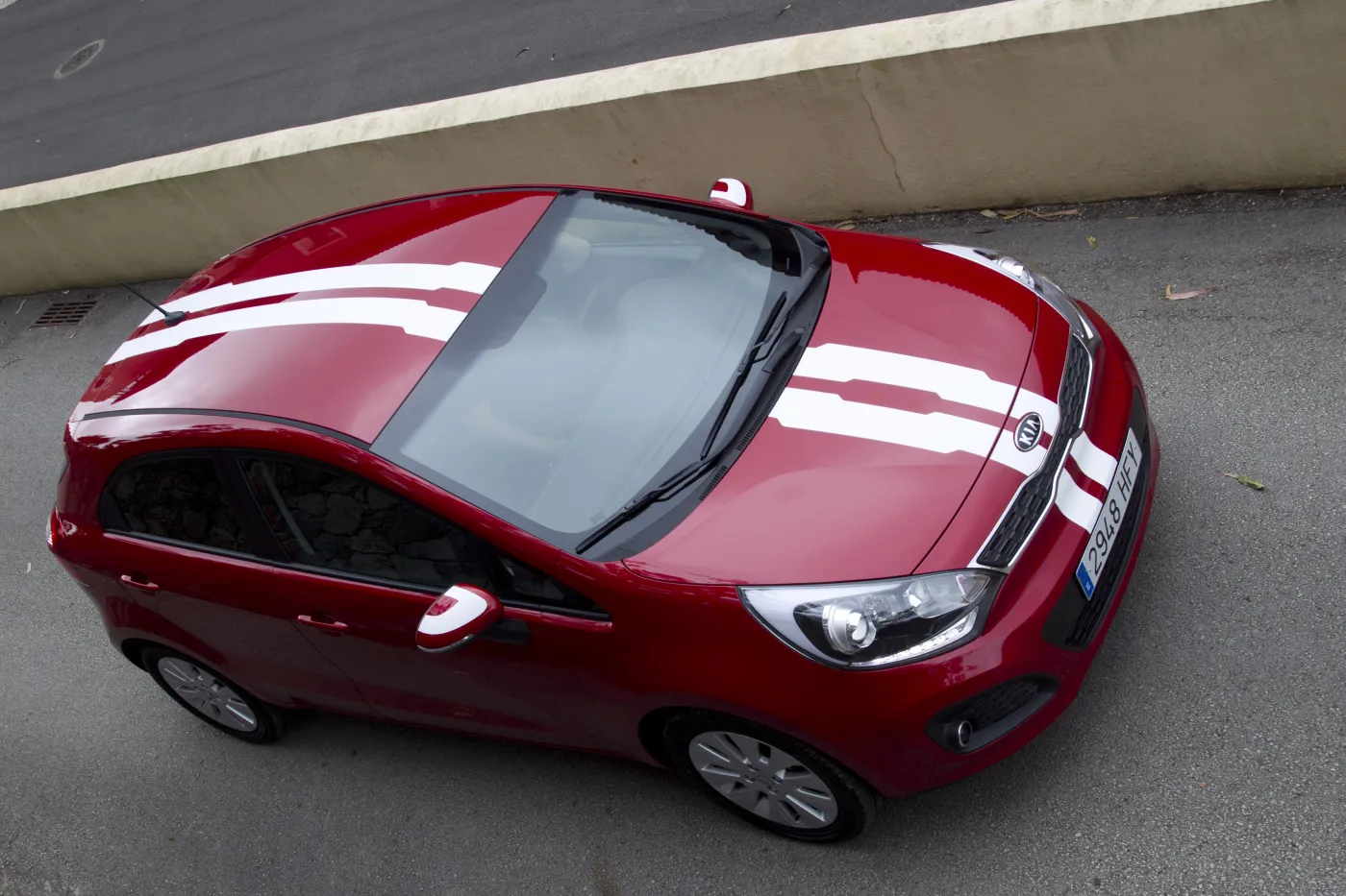 2414635-kia-rio-2011-6.jpg
