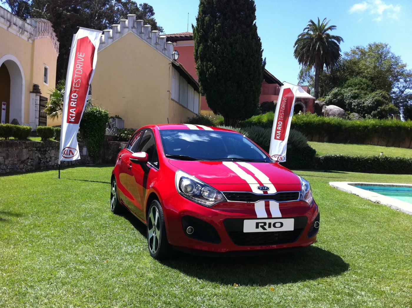 2414785-kia-rio-2011-9.jpg