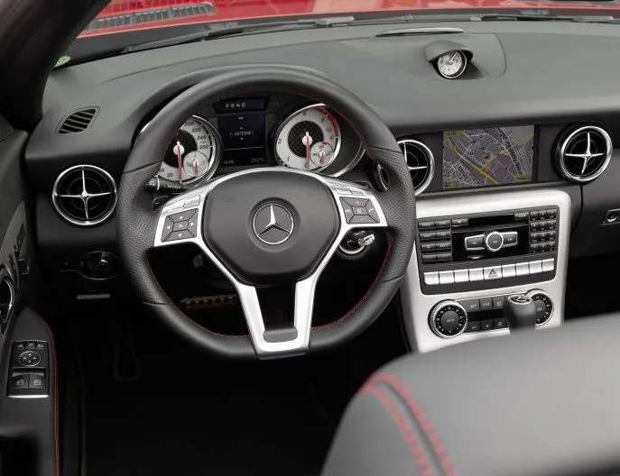 2692971-slk-250-cdi-5.jpg