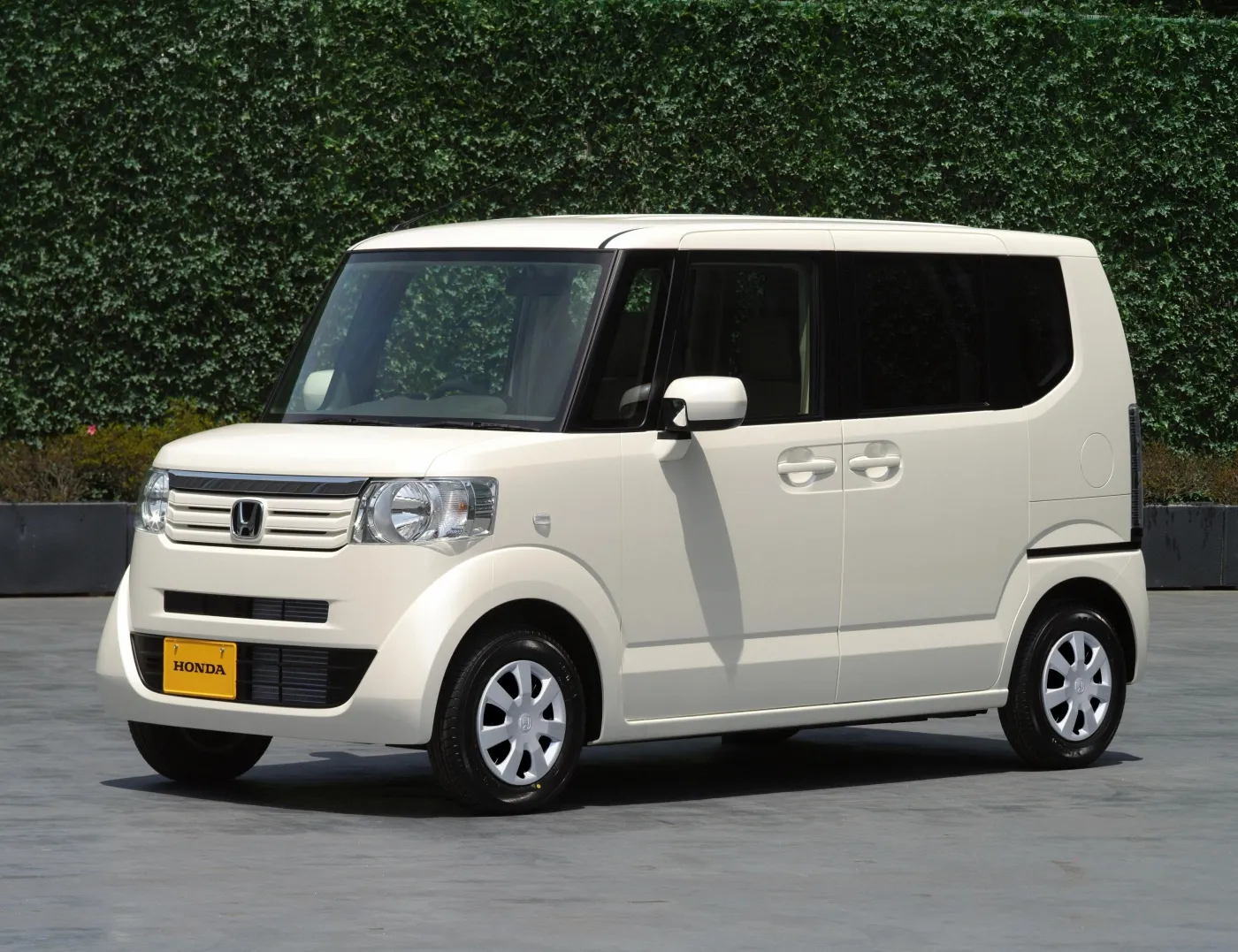 2717751-honda-n-box.jpg