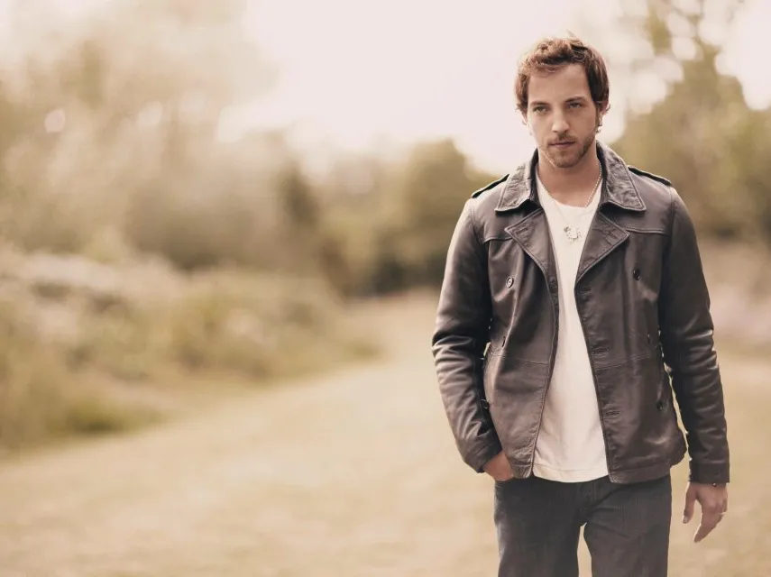 2555112-james-morrison.jpg