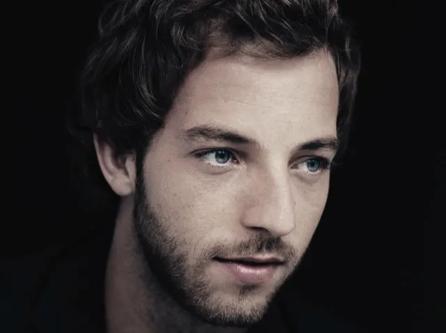 2555189-james-morrison.jpg