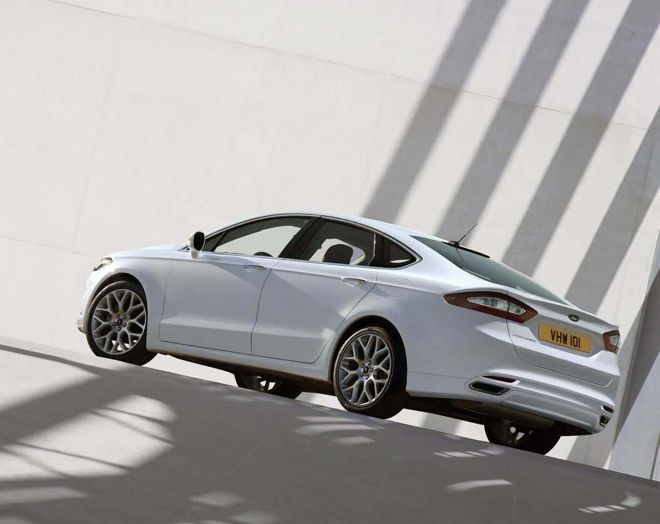 2939997-ford-fusion.jpg