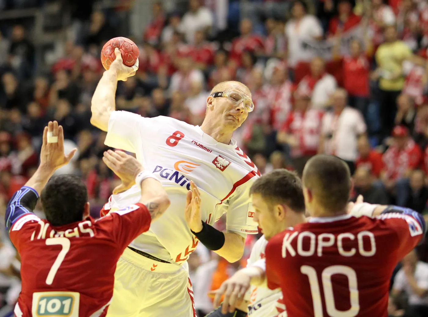 2979148-karol-bielecki.jpg