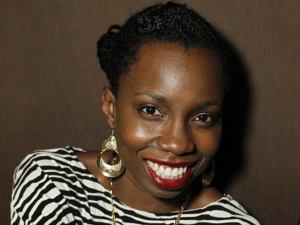 3042934-adepero-oduye.jpg