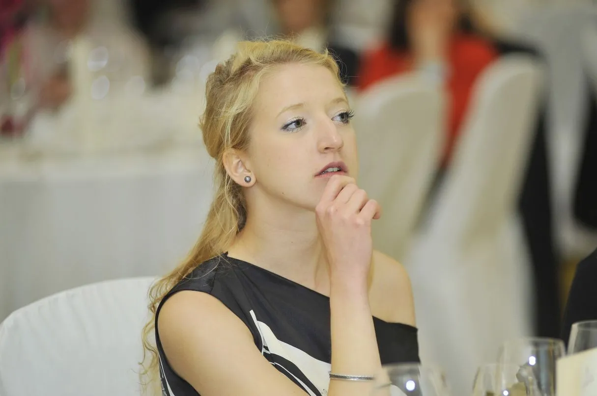 2825510-lara-gessler.jpg