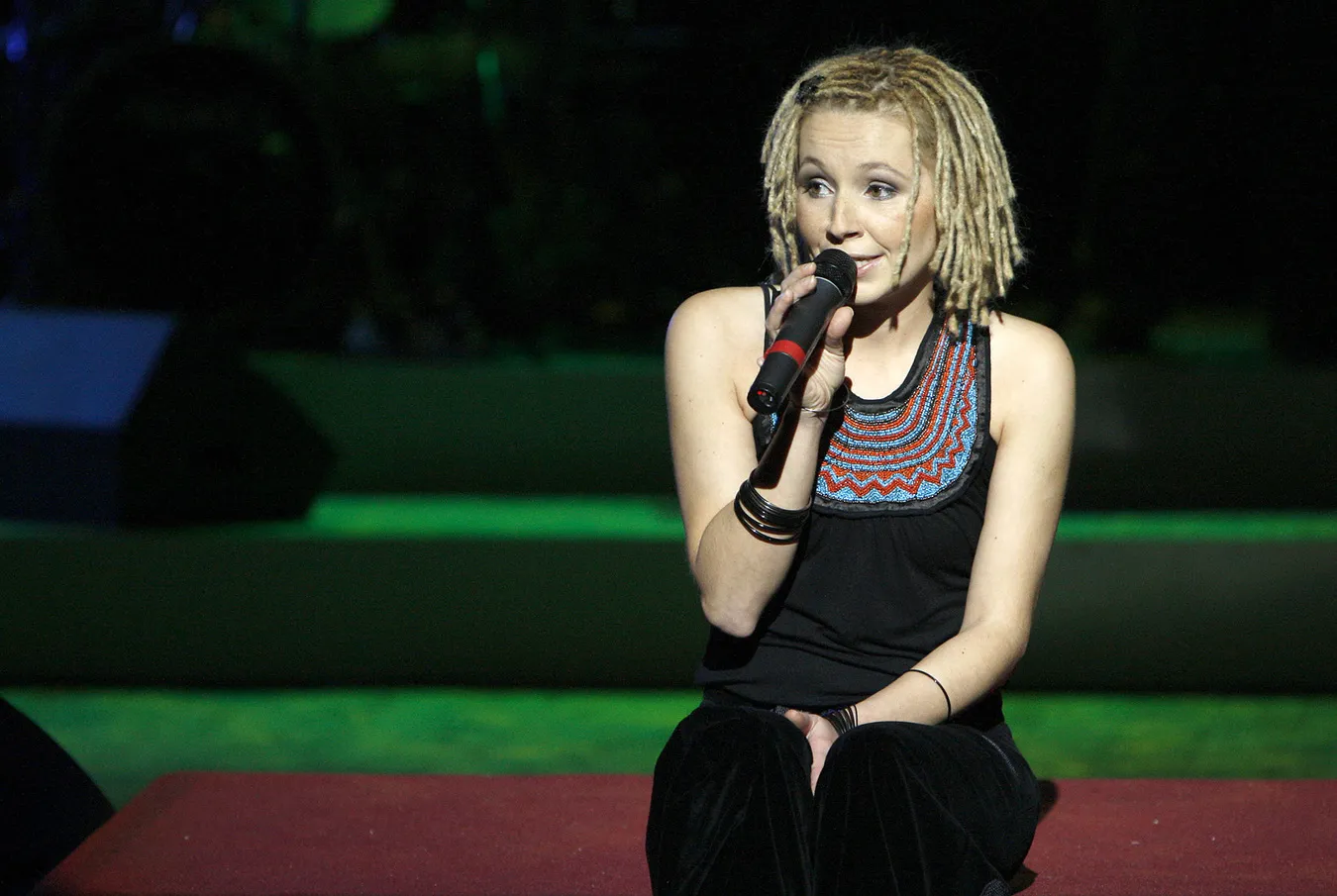3301130-karolina-kozak.jpg